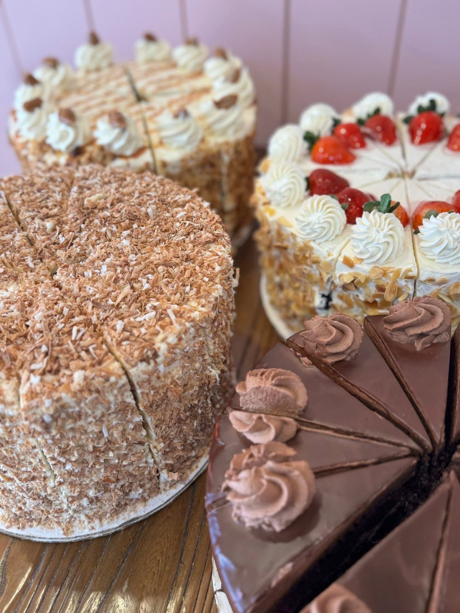 Wholesale & Large-Order Cakes